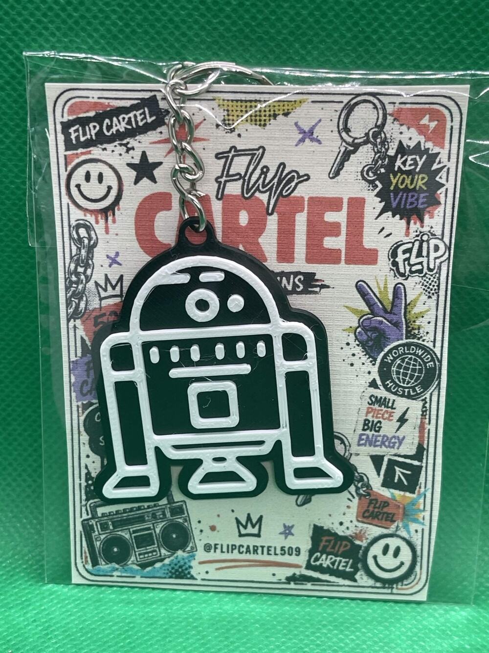 STAR WARS R2D2 Keychain solid collectible